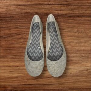 Elegant Gray Women's Flats
